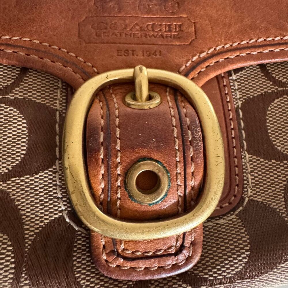 Coach Signature Jacquard Bleecker Buckle Wristlet Brown Leather Clutch Vtg Y2K - Picture 3 of 9